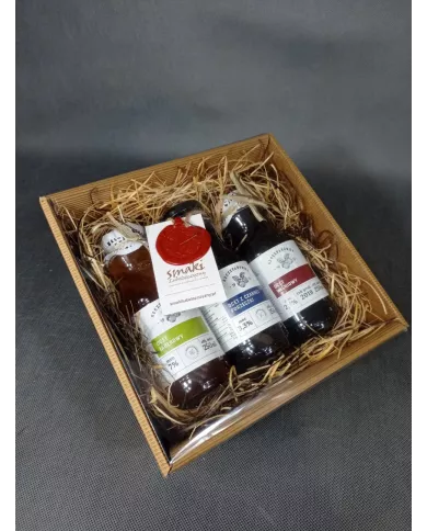 Zestaw upominkowy "Sałatkowy mix octów rzemieślniczych"