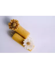 Świeca zwijana z węzy pszczelej