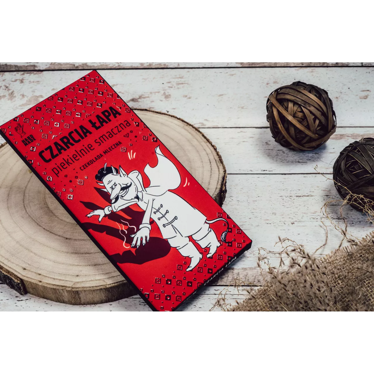 Czekolada CZARCIA ŁAPA mleczna 90 g