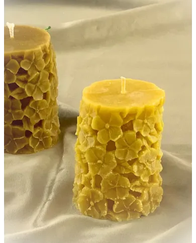 Świeca z wosku pszczelego  HORTENSJA